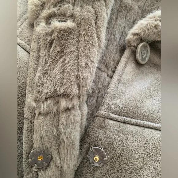 NWT Via Spiga Faux Fur Coat: Dark Taupe, Fir Lining, Pockets, Button/Snap XL - Picture 9 of 15